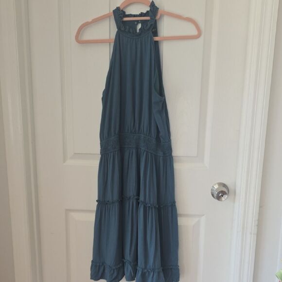 Elegant Blue Midi Dress - Picture 3 of 4